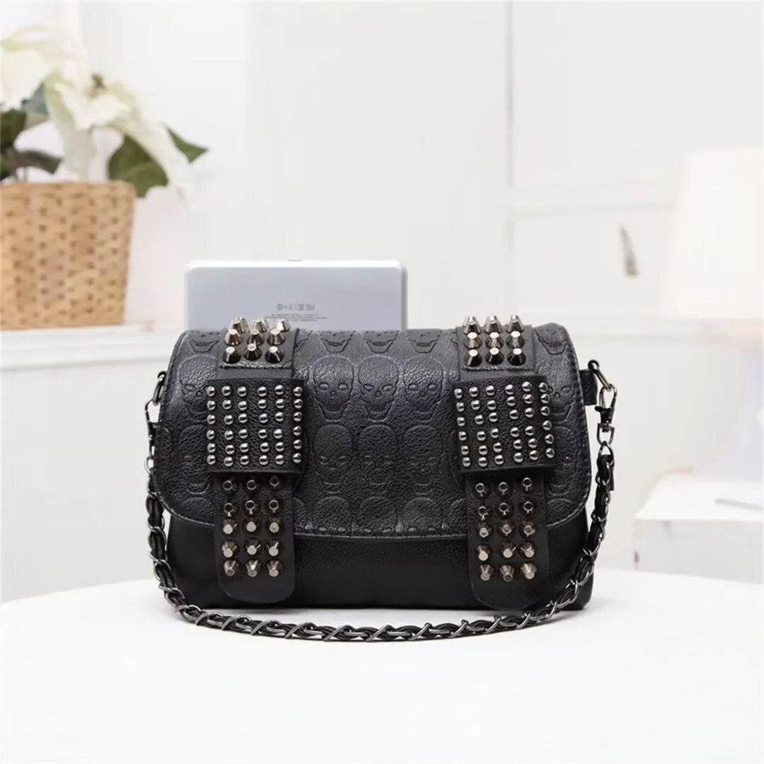 Auburnyx Signature Crossbody Elegance