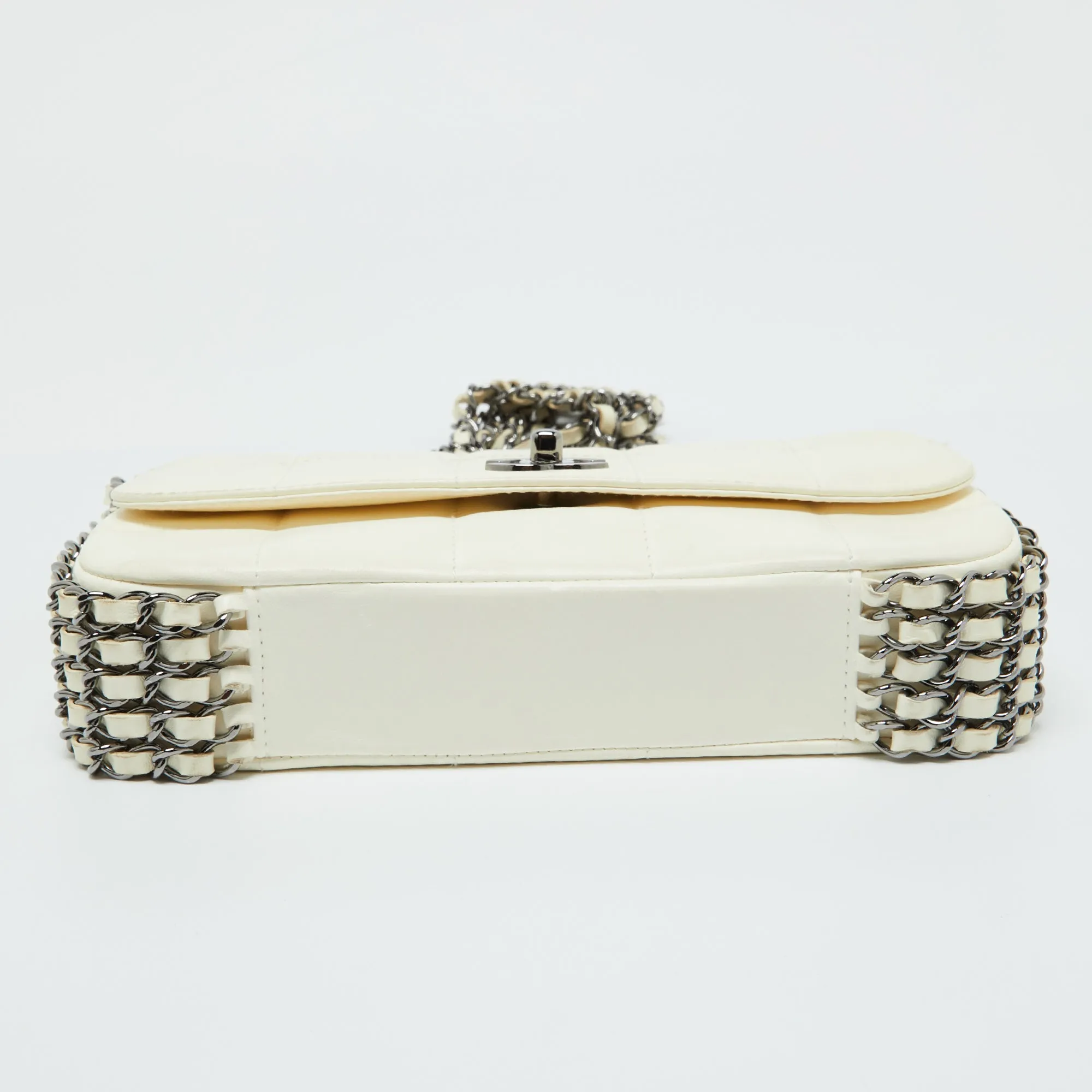CHANEL White Square Quilted Leather Multi Chain Classic New Bag