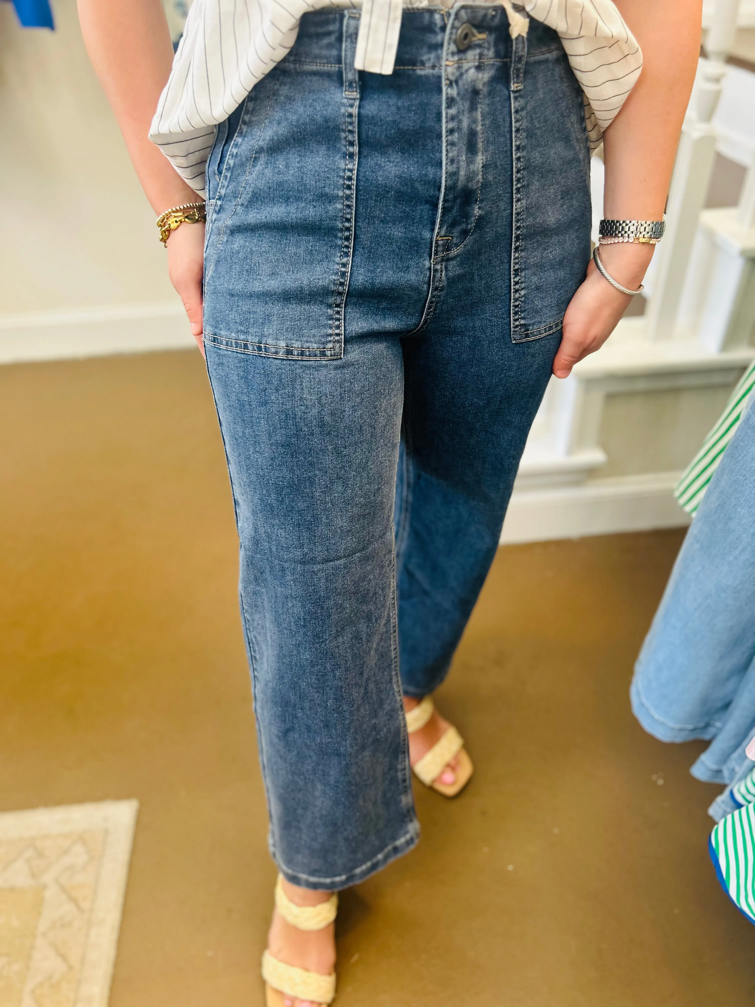 Cropped Utility Pocket Jean
