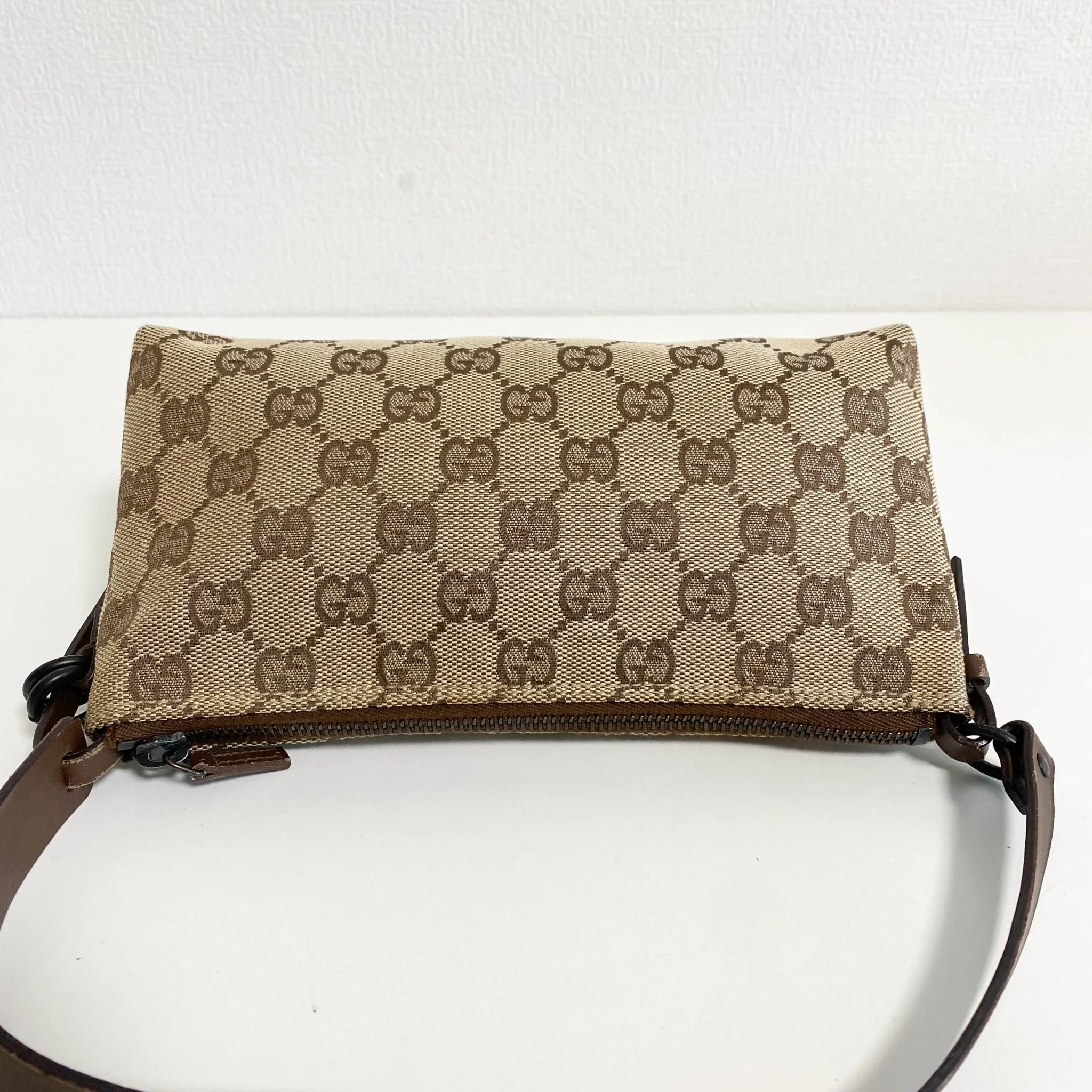 GG Canvas Pochette Accesories Shoulder Bag