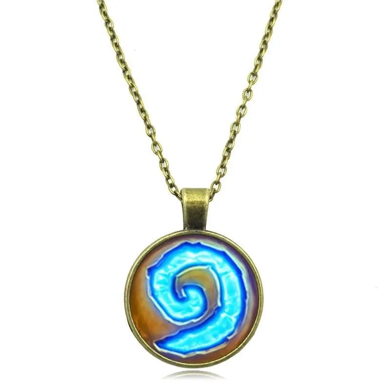 Hearthstone Glass Round Pendant Necklace Women Jewelry