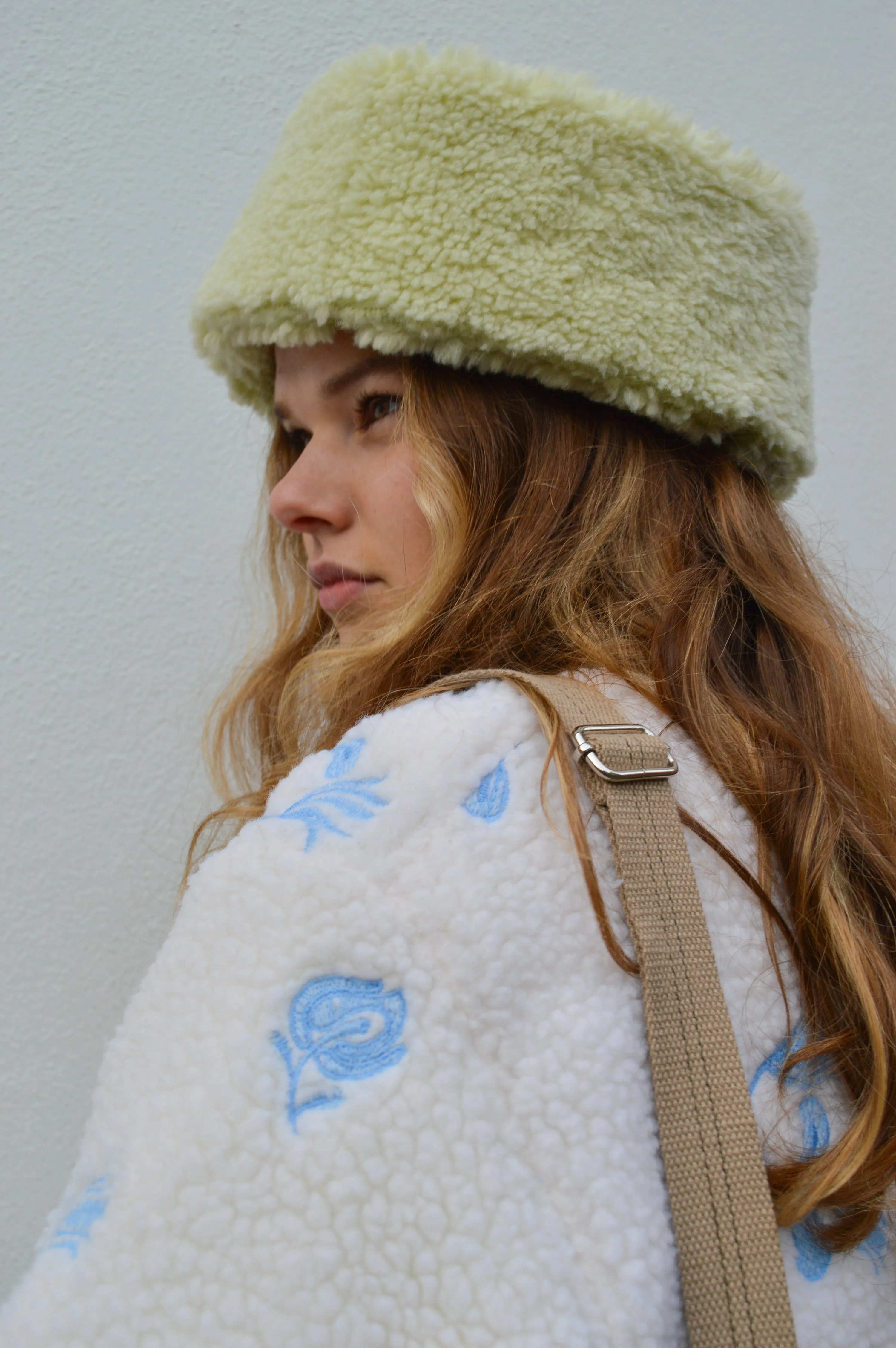 ICHI Gavira Almond Milk Fleece