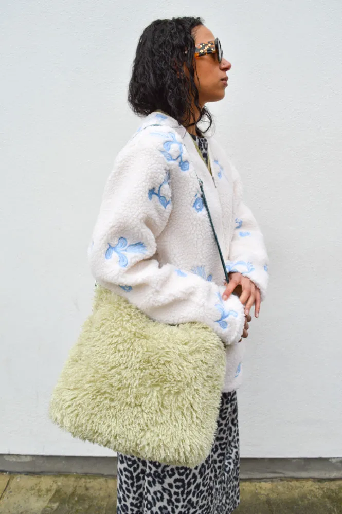 ICHI Gavira Almond Milk Fleece