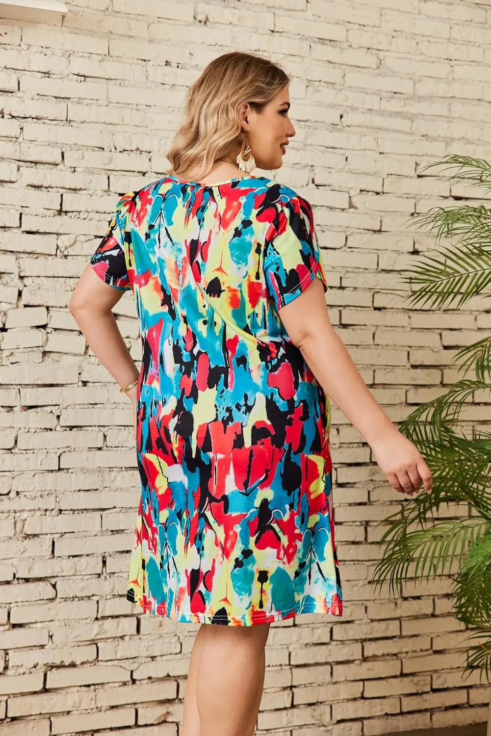 IN'VOLAND Women's Plus Size Casual Dresses with Pockets Summer Beach Floral Tshirt Short Sleeve Loose Flowy Sundresses