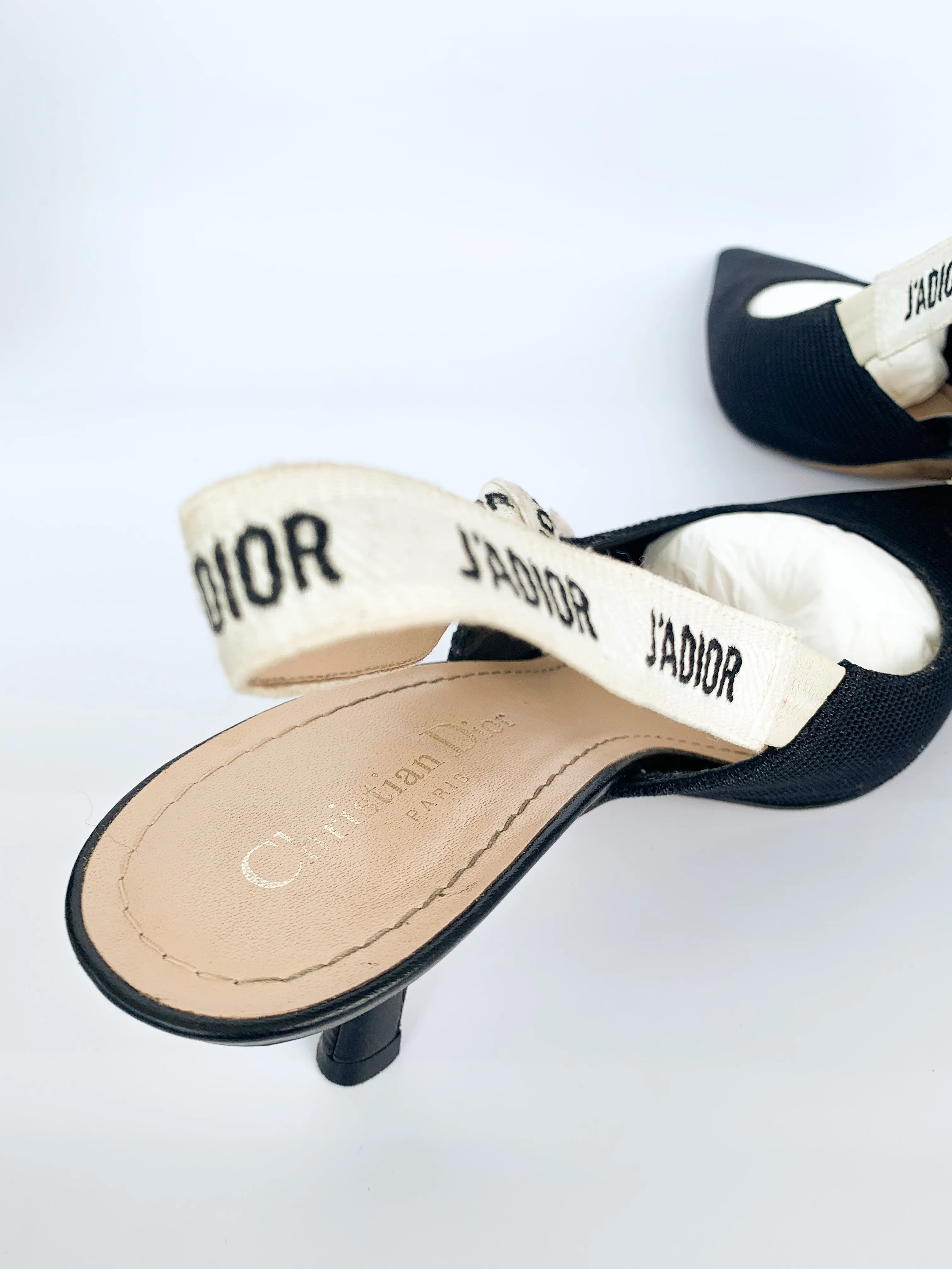 <b> DIOR </b> <br>J'adior Slingback Pump 39.5
