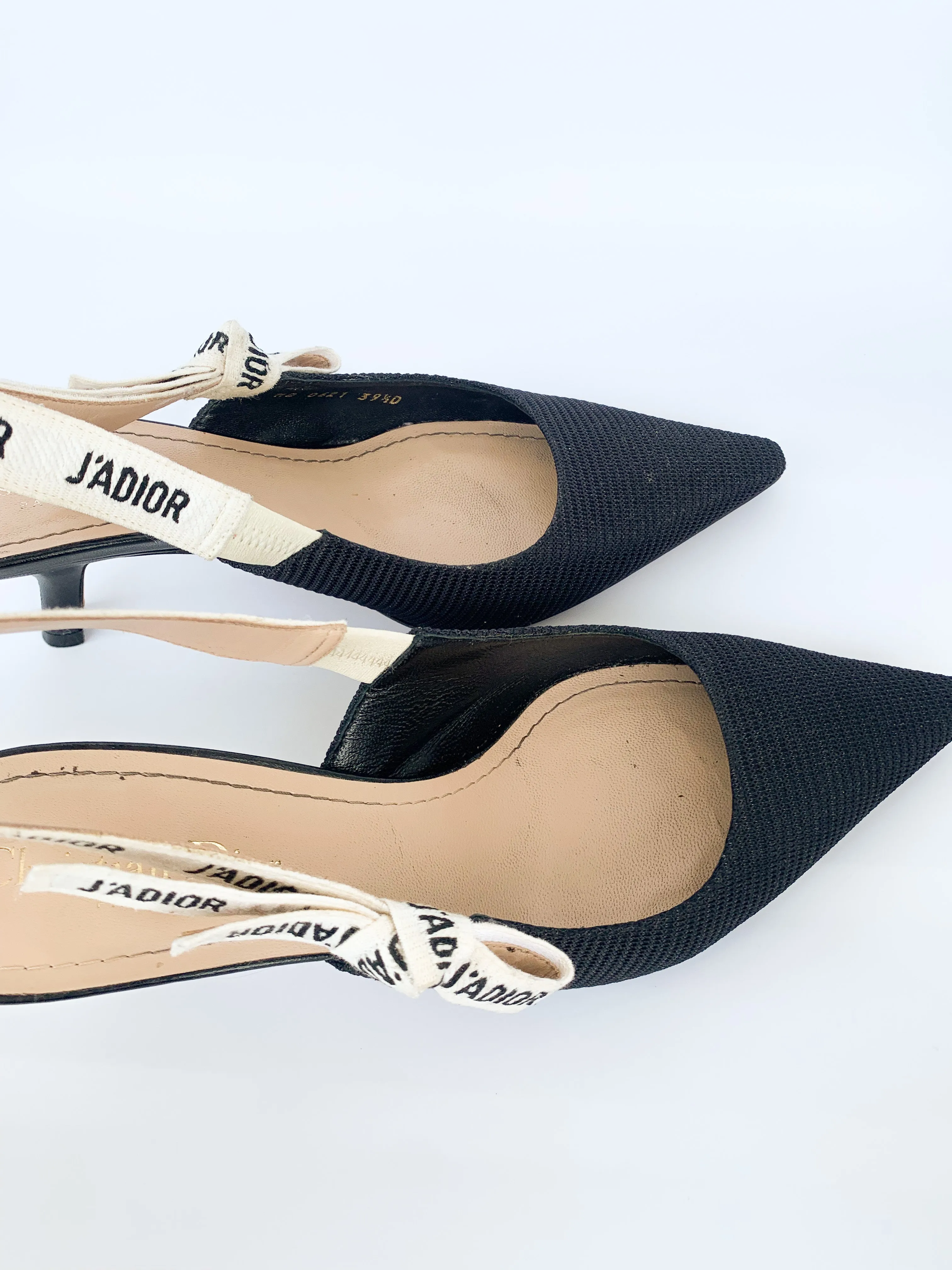 <b> DIOR </b> <br>J'adior Slingback Pump 39.5