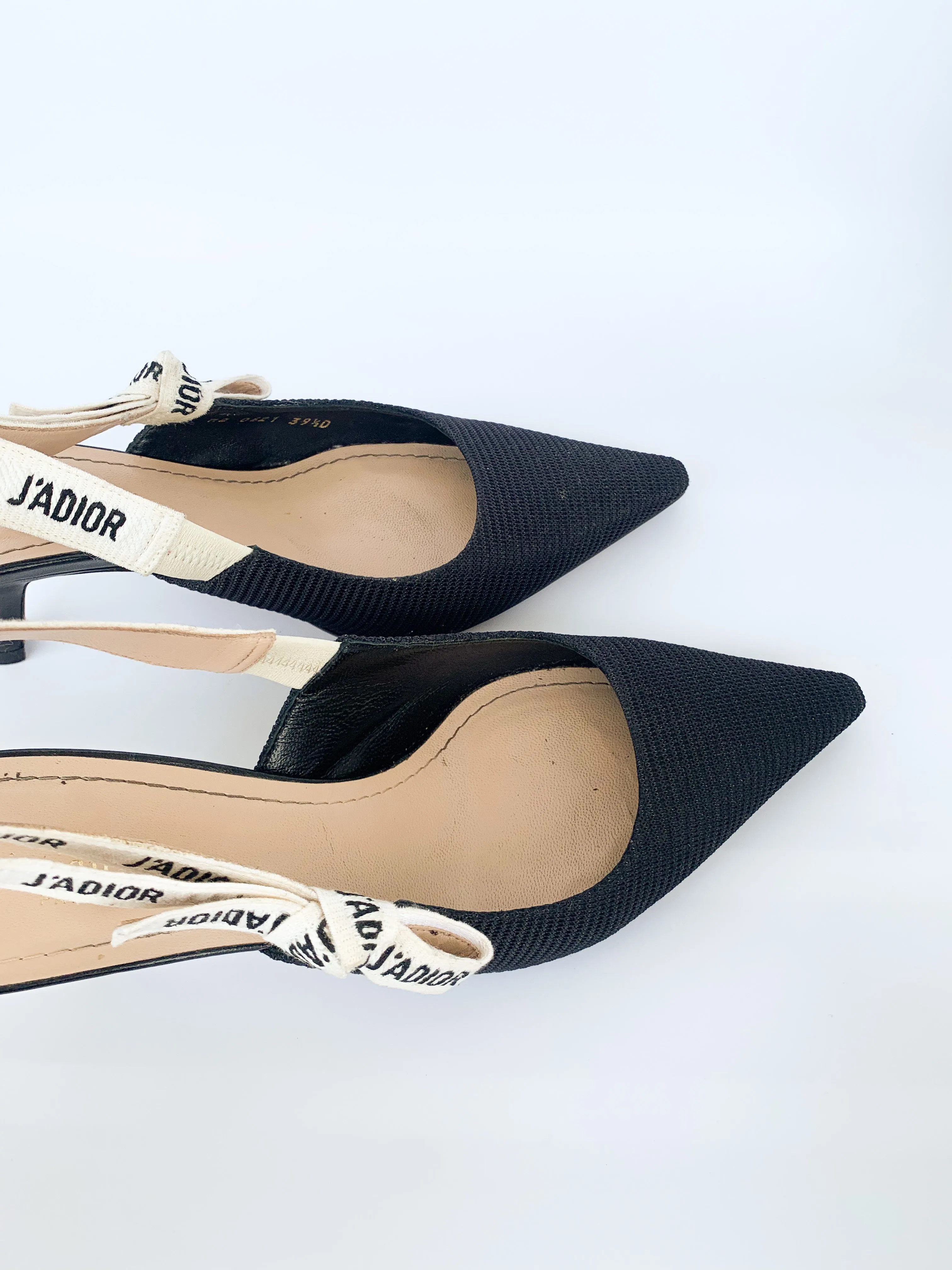 <b> DIOR </b> <br>J'adior Slingback Pump 39.5