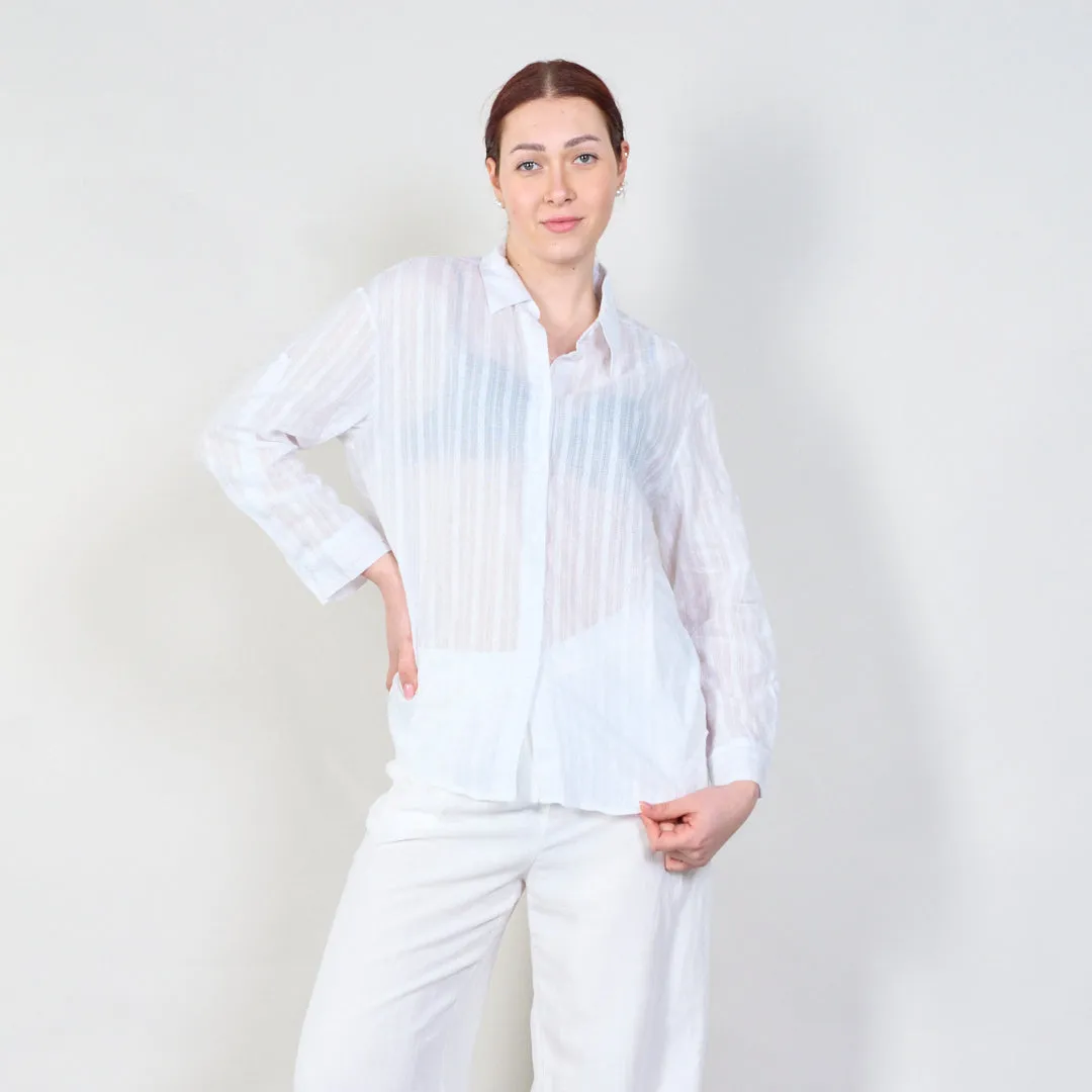 Striped button-up shirt with classic collar wholesale