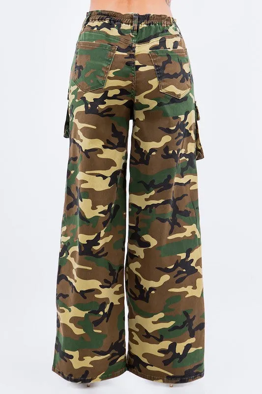 Utility Cargo Pants in Camo