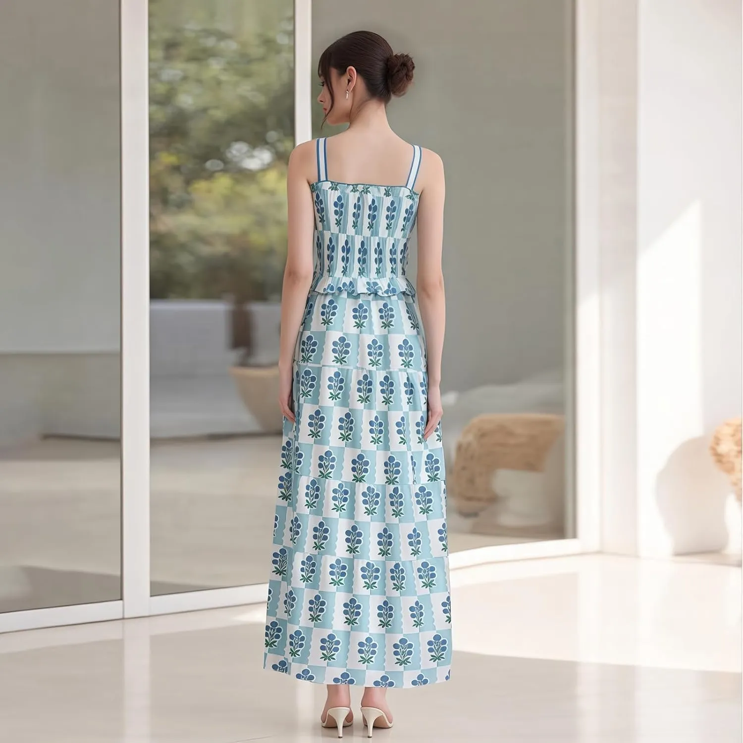 Women Summer Flowy Smocked Maxi Dress Sleeveless Spaghetti Strap Long Floral Dress Y2k Boho Beach Sundress