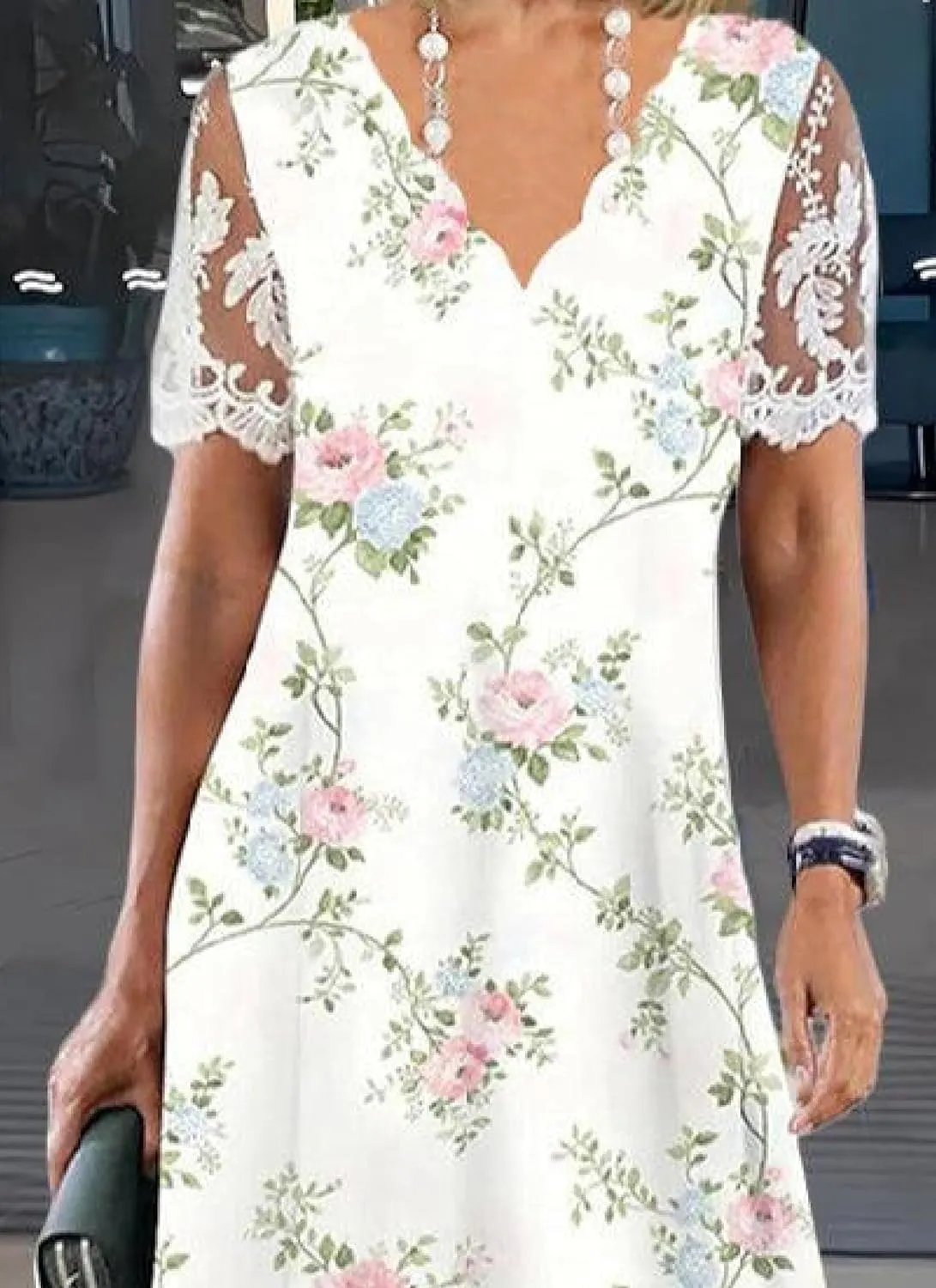Women's Floral Lace Short Sleeve Dress Casual Summer Beach Sun Dress Elegant Sexy V-Neck White Mini Dresses