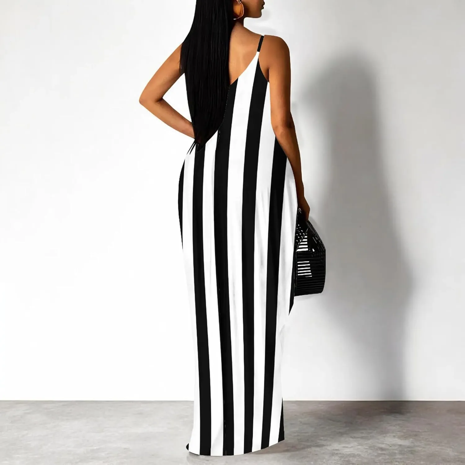 Women's Summer Maxi Dress Casual V-Neck Sleeveless Sundresses Spaghetti Strap Loose Long Dress with Pockets